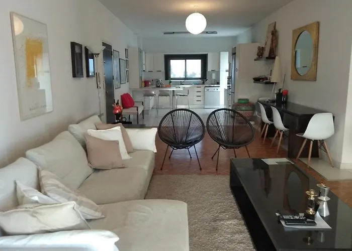 Seaside Spacious With Sea View * Lemesos