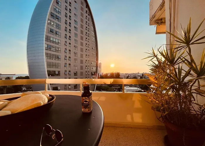 Apartament Seaside Spacious With Sea View