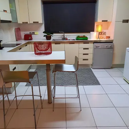 Seaside Spacious With Sea View * Limassol