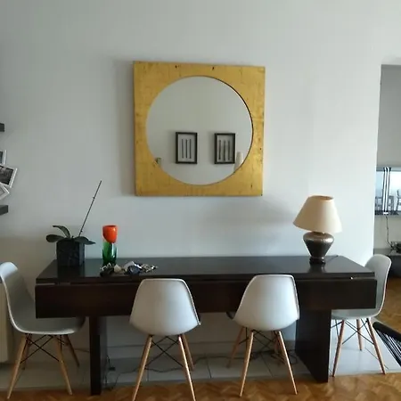 Seaside Spacious With Sea View Apartment Limassol