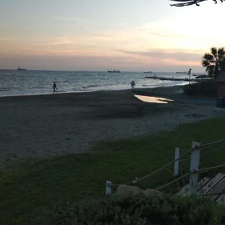 Seaside Spacious With Sea View 公寓 利马索尔