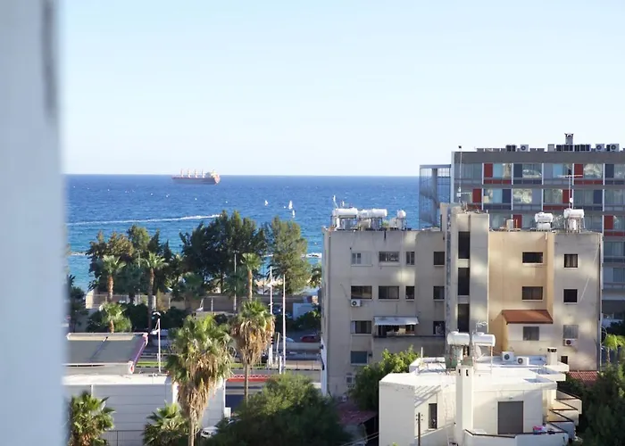 Seaside Spacious With Sea View